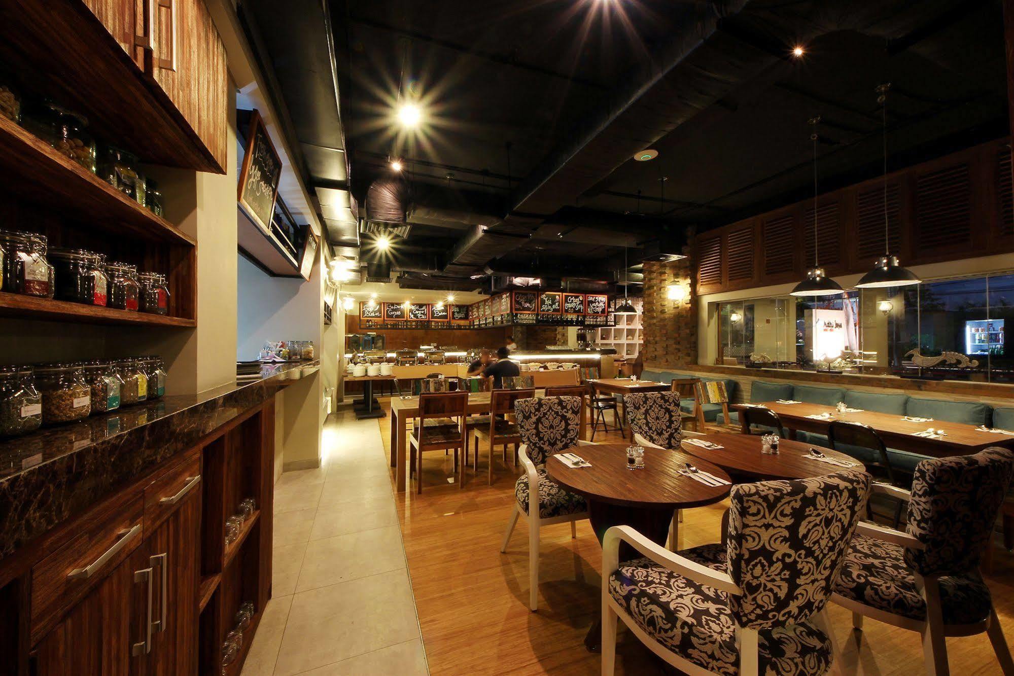 阿迪加娅日落酒店 庫塔 外观 照片